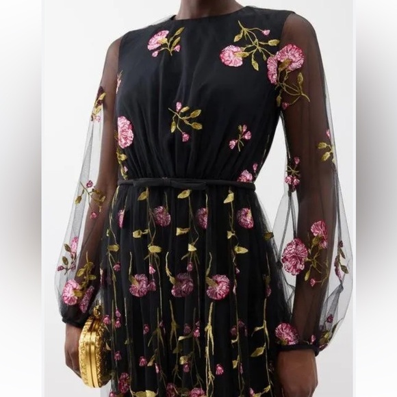 Giambattista Valli 40 Pre-Fall 23’ Black Rose Embroidered Long Sleeve Gown $7000 - Picture 7 of 16